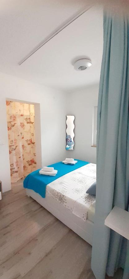 Lennida Studio Apartman With Free Parking Kavran Εξωτερικό φωτογραφία