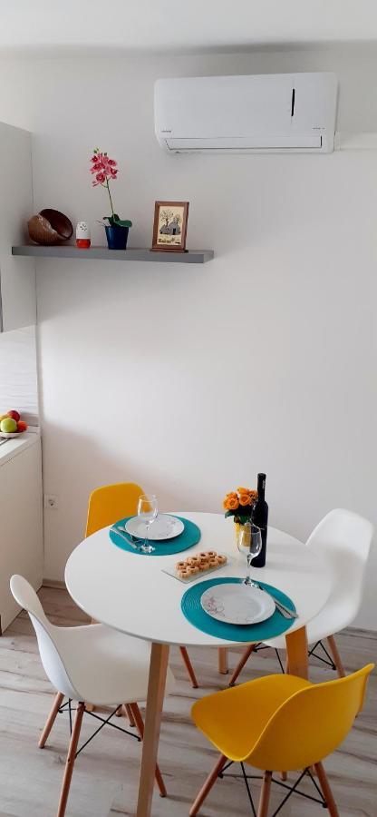 Lennida Studio Apartman With Free Parking Kavran Εξωτερικό φωτογραφία