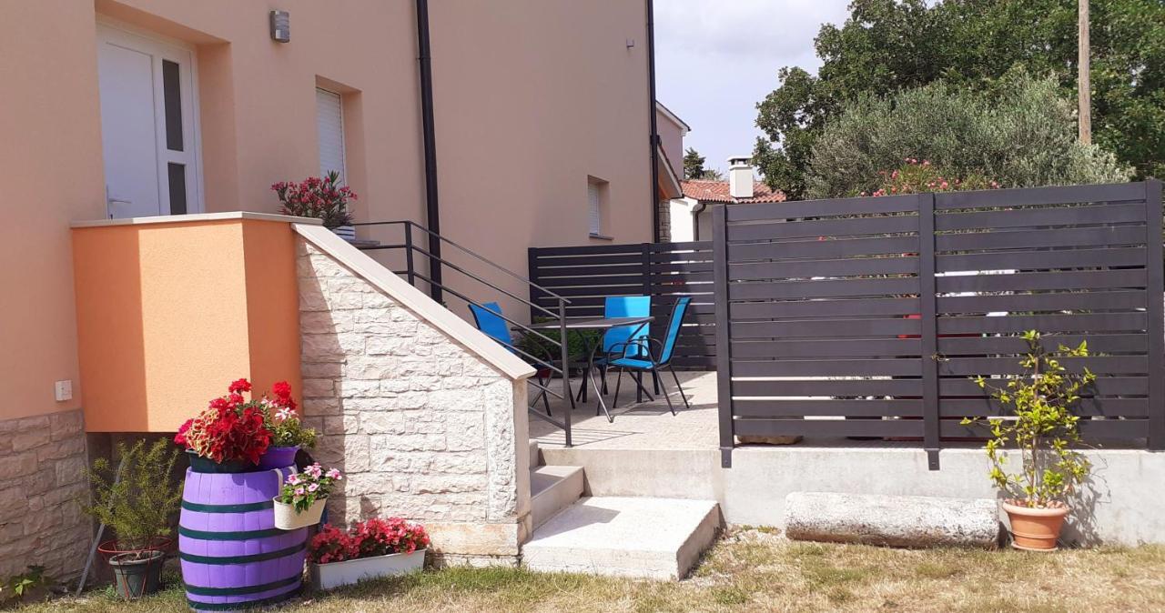 Lennida Studio Apartman With Free Parking Kavran Εξωτερικό φωτογραφία